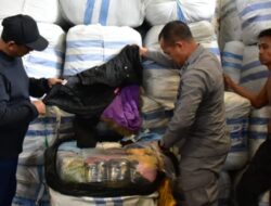 Bakamla RI, BAIS, dan BPTN Kolaborasi Tangkap Barang Ilegal
